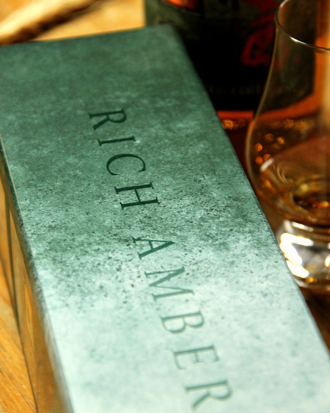 山崎蒸溜所貯藏梅酒Rich Amber Smoky – 麥川日本酒
